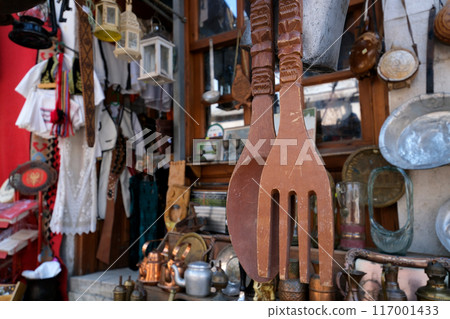 Albania Herokrast 117001433