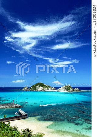 仲夏沖繩、慶良間群島、渡嘉敷島風景、阿哈倫海灘 117001824