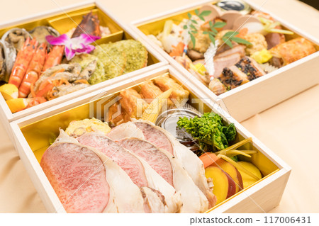 Western style new year dishes 117006431