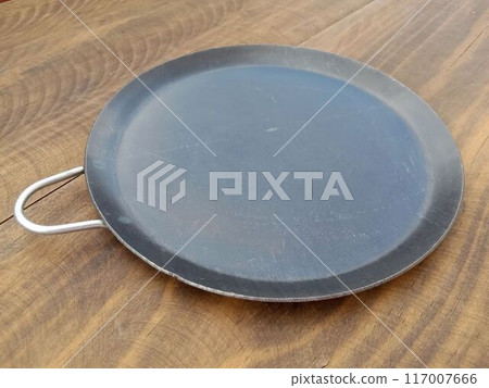 用於烘烤玉米餅的墨西哥烹飪器具“Comal” 117007666
