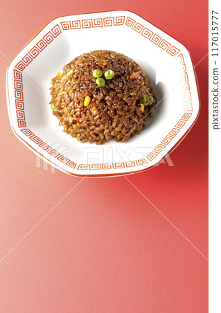 Burnt soy sauce fried rice 117015777