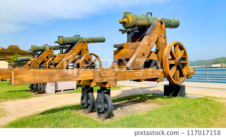 Cannon of Shimonoseki Cannon of Shimonoseki 117017158