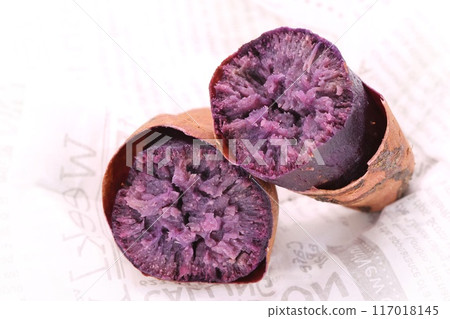Roasted sweet potato, purple sweet potato, anthocyanin, Namegata, Ibaraki Prefecture, bright background 117018145