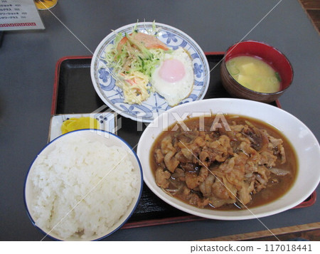 「五花肉烤肉套餐」是熊本市南區人氣套餐餐廳「地藏亭」的人氣菜單。 「五花肉烤肉套餐」是熊本市南區人氣套餐餐廳「地藏亭」的人氣菜單。 117018441