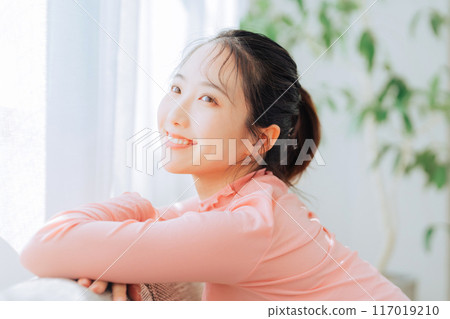 年輕女性的美麗形象 117019210