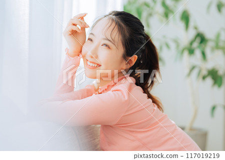 年輕女性的美麗形象 年輕女性的美麗形象 117019219