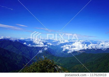Cloudy Skyline View from Silk Route Sikkim 117020410