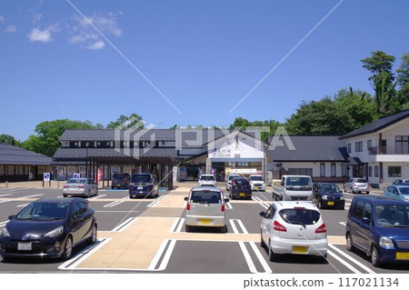 Iwate Roadside Station Ishidoriya on a sunny day 117021134