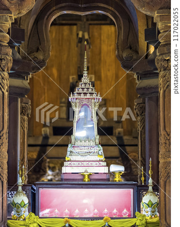 裝飾泰國寺廟的雕像 117022055