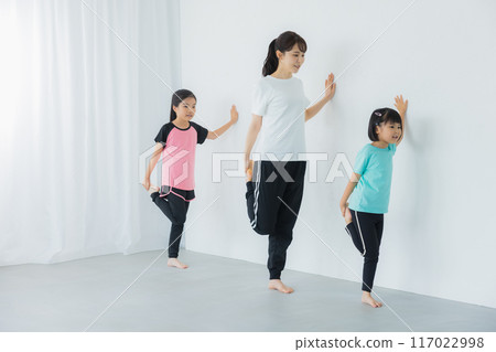 兒童體操課形象 兒童體操課形象 117022998