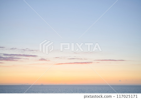 Sunset over the sea Sunset over the sea 117025171