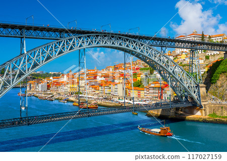 Panoramic view of the city of Porto on a beautiful summer day. Porto, Portugal 117027159