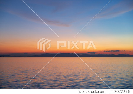 Sunset view of the Seto Inland Sea 117027236