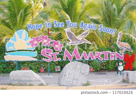 加勒比海聖馬丁島上的歡迎標誌 117028828