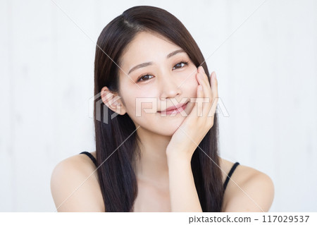 Women beauty 117029537