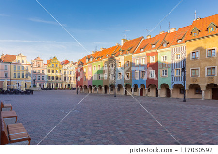 Facades of old colorful houses on the Town Hall Square in Poznan Facades of old colorful houses on the Town Hall Square in Poznan 117030592