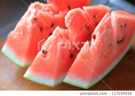 Standard summer fruits (watermelon, watermelon) 117030916