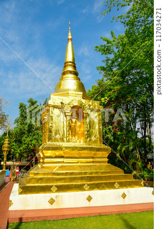 Beautiful scenery of Wat Phra Singh temple in Chiang Mai, Thailand Beautiful scenery of Wat Phra Singh temple in Chiang Mai, Thailand 117034271