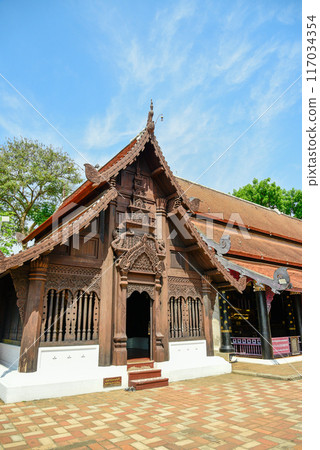 Beautiful scenery of Wat Chedi Luang temple in Chiang Mai, Thailand 117034354