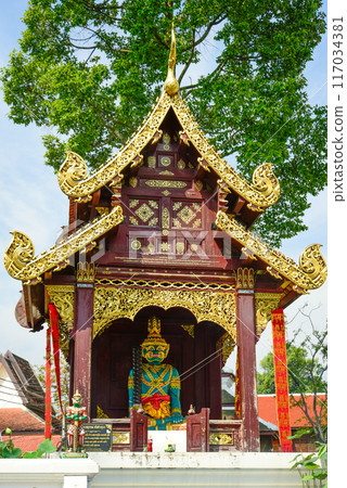 Beautiful scenery of Wat Chedi Luang temple in Chiang Mai, Thailand 117034381