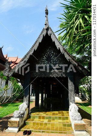Beautiful scenery of Wat Chedi Luang temple in Chiang Mai, Thailand 117034451