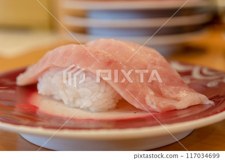 Fatty tuna, conveyor belt sushi, sushi, conveyor belt sushi Fatty tuna, conveyor belt sushi, sushi, conveyor belt sushi 117034699