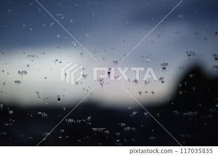 紗門上的水滴 紗門上的水滴 117035835