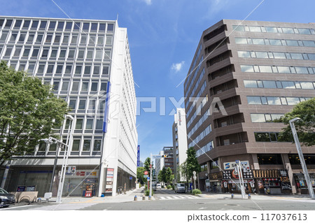名古屋市景 廣小路街 廣小路禦園十字路口 瑞穗銀行名古屋分行 廣小路YMD大樓 名古屋市景 廣小路街 廣小路禦園十字路口 瑞穗銀行名古屋分行 廣小路YMD大樓 117037613