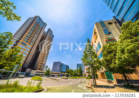 Yokohama cityscape in Japan in July. View of Higashi-Totsuka Station in Totsuka Ward, Yokohama City, etc. on the 22nd 117038281