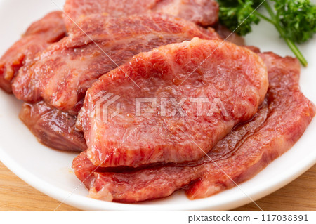 Beef skirt steak for yakiniku 117038391