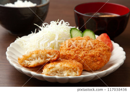 土豆炸丸子 土豆炸丸子 117038436