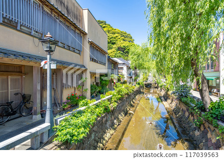 佩里路:佩里將軍一行人抵達伊豆下田港,為締結日美友好條約而向靈山寺進軍的道路。 佩里路:佩里將軍一行人抵達伊豆下田港,為締結日美友好條約而向靈山寺進軍的道路。 117039563
