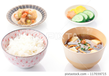 Mushroom soup, rice and side dishes (white background) Mushroom soup, rice and side dishes (white background) 117039715