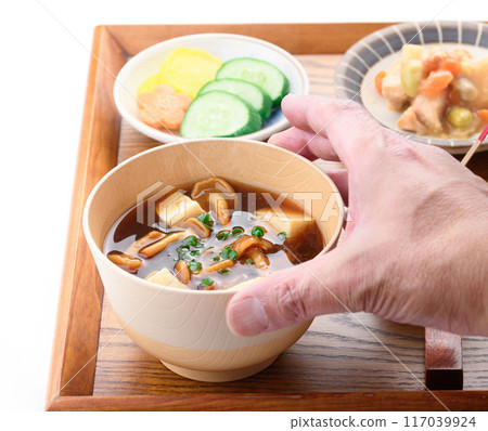滑子湯、米和配菜 117039924