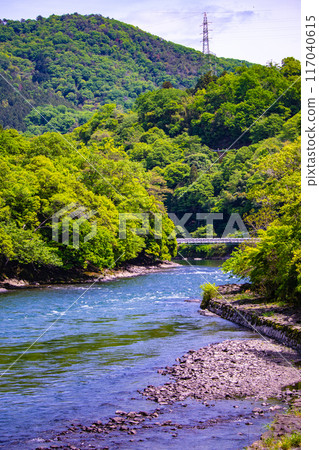 [Kyoto scenery] A quiet moment on the Uji River (from Uji Bridge to Hakuniji Bridge) 117040615