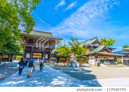 日本寒川城市景觀，相模國一宮寒川神社。請求接受四方驅魔祈願=2020年7月21日 117040745