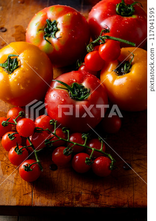 tomato, vegetables, vegetable 117041595