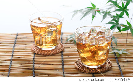 Iced Oolong Tea Iced Oolong Tea 117045459