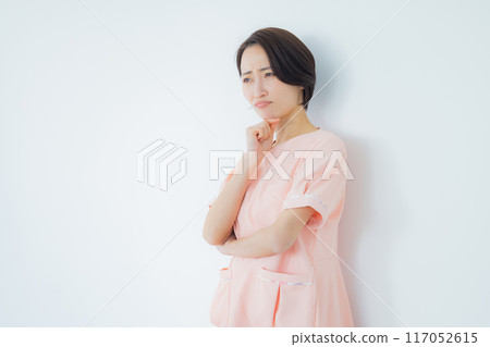 Worried nurse Worried nurse 117052615