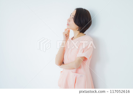 Worried nurse Worried nurse 117052616