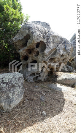 A glimpse of the giant rocks shaped by the wind present in the Gallura area of Sardinia. 117053777