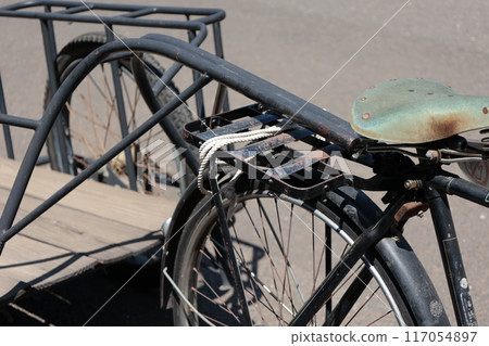 Old bicycle and rickshaw Old bicycle and rickshaw 117054897
