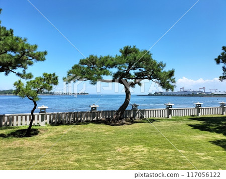 Garden of the former Kanazawa villa of Hirobumi Ito 117056122