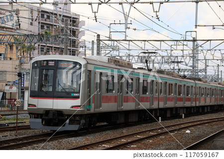 Tokyu Railway train running on Tobu Railway 117059167