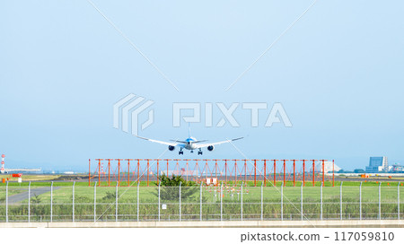 Airplane jumbo jet runway Airplane jumbo jet runway 117059810