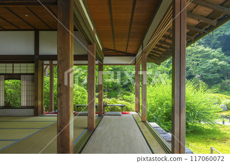 Fresh greenery in Kyoto, Shoren-in Temple, Soami's garden as seen from Kachoden 117060072