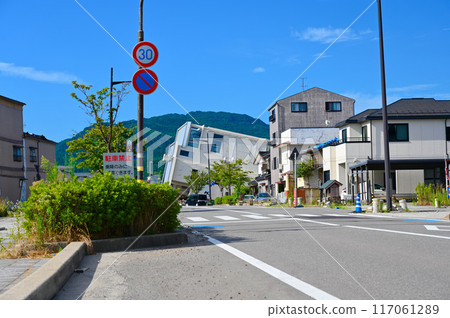Noto Peninsula earthquake: Collapsed building in Wajima City 117061289