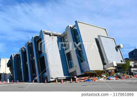 輪島市能登半島地震倒塌建築物 輪島市能登半島地震倒塌建築物 117061866