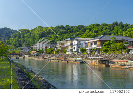 京都 宇治 宇治河街景 117062102