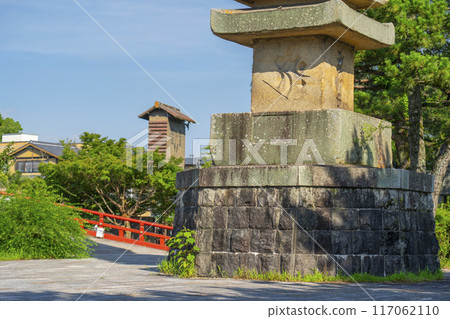 Kyoto Uji Tower Island Thirteen-story Stone Pagoda 117062110
